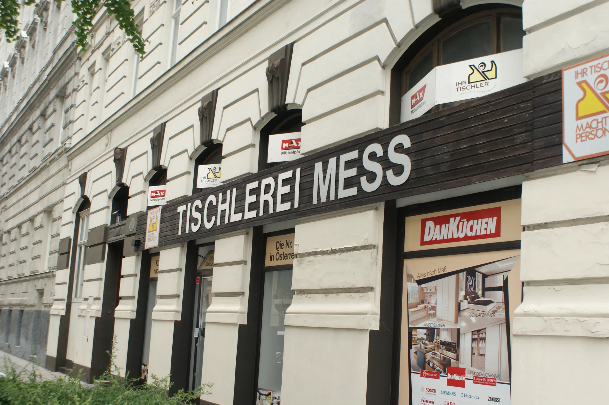 Geschäftsportal der Tischlerei Mess und DanKüchen Alsergrund in der Georg-Sigl-Gasse 8, 1090 Wien